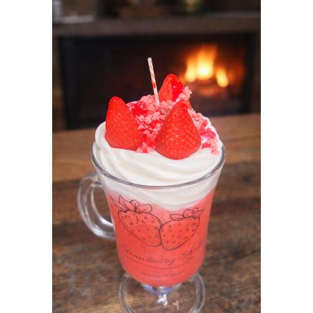 erdbeer dessert kerze