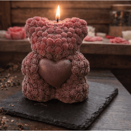XXL Rosenbär Kerze mit Herz aus Sojawachs | Geschenkidee